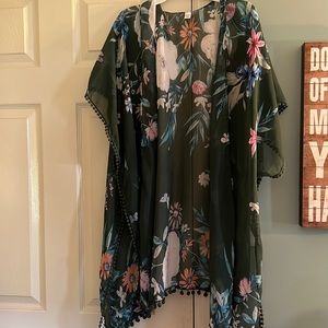 Green floral kimono